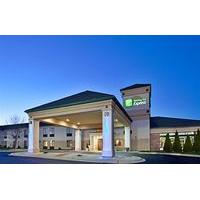 Holiday Inn Express Germantown - NW Milwaukee