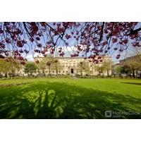 LYTHSWOOD SQUARE