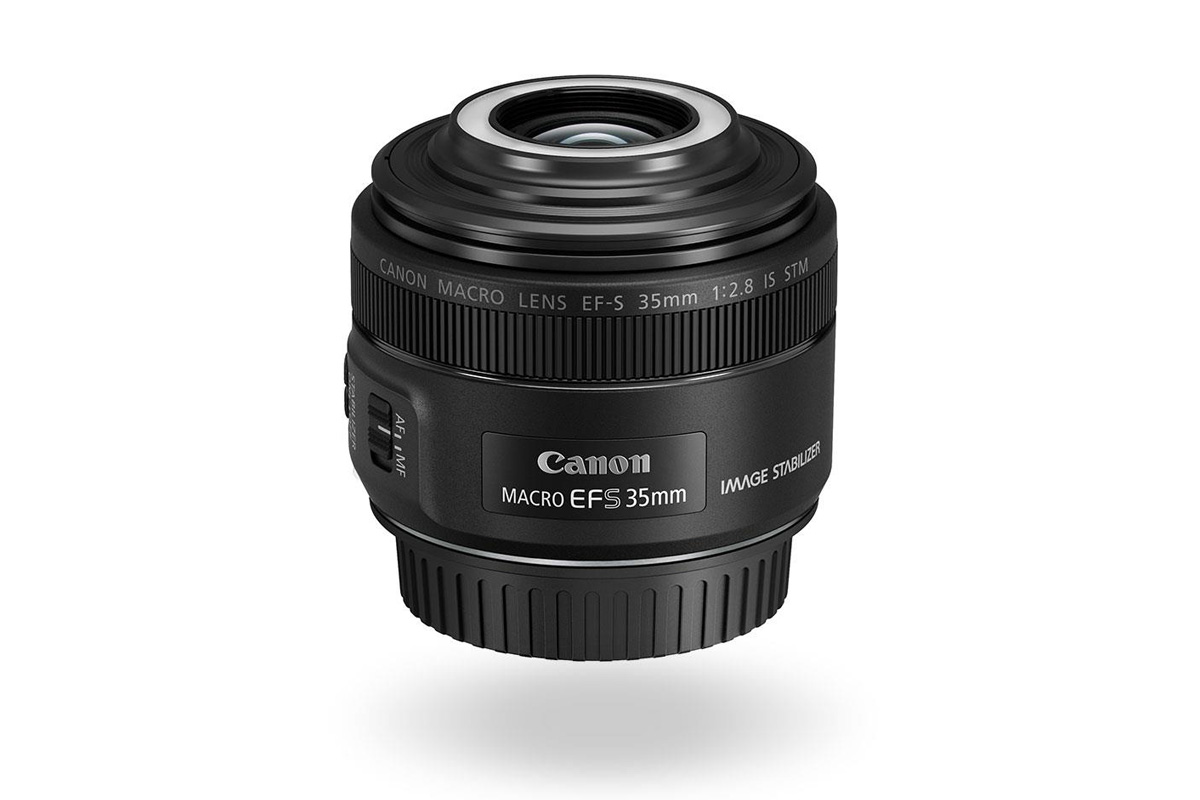 Canon EF-S35MM f/2.8 IS STM Macro Lens with Macro Lite (EFS3528M)