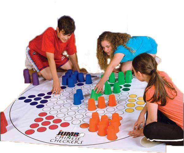 Giant Chinese Checkers (6 Team)