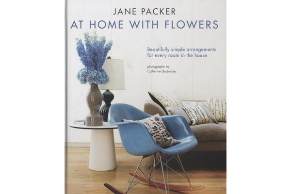 Jane Packer at Home with Flowers