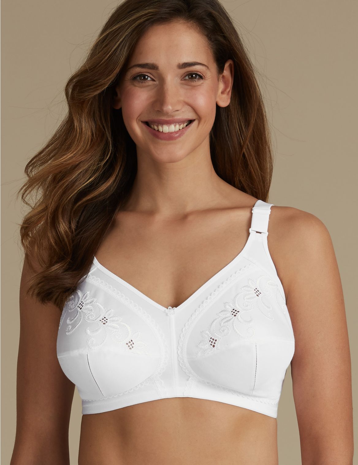 Marks & Spencer Total Support Non-Wired Embroidered Full Cup Bra B-G - White - 38-DD