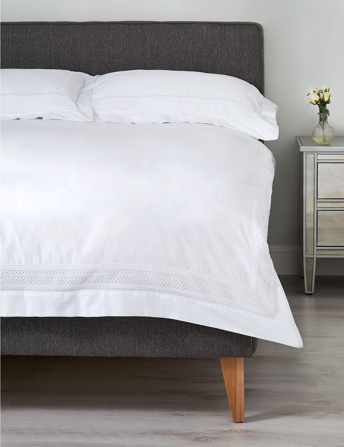 Marks & Spencer Lace Trim Bedding Set - White - SGL