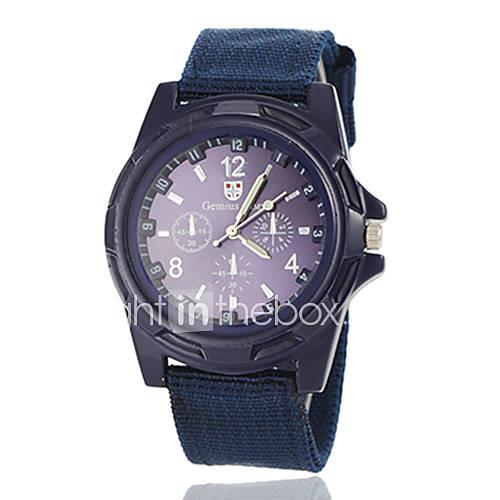 Men's Quartz Wrist Watch / Military Watch Casual Watch Fabric Band Charm Black / Blue / Green