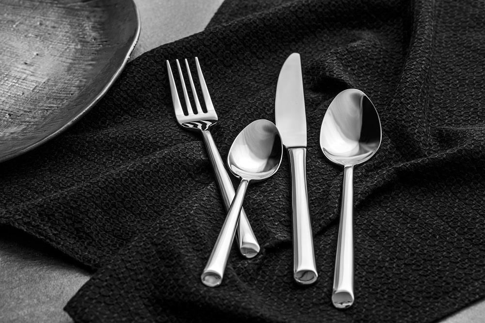 Shervin Beauty | 40 Piece Cutlery Set