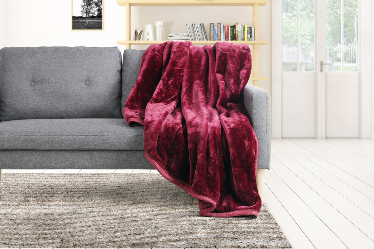 Trafalgar Luxury Mink Blanket (Burgundy)