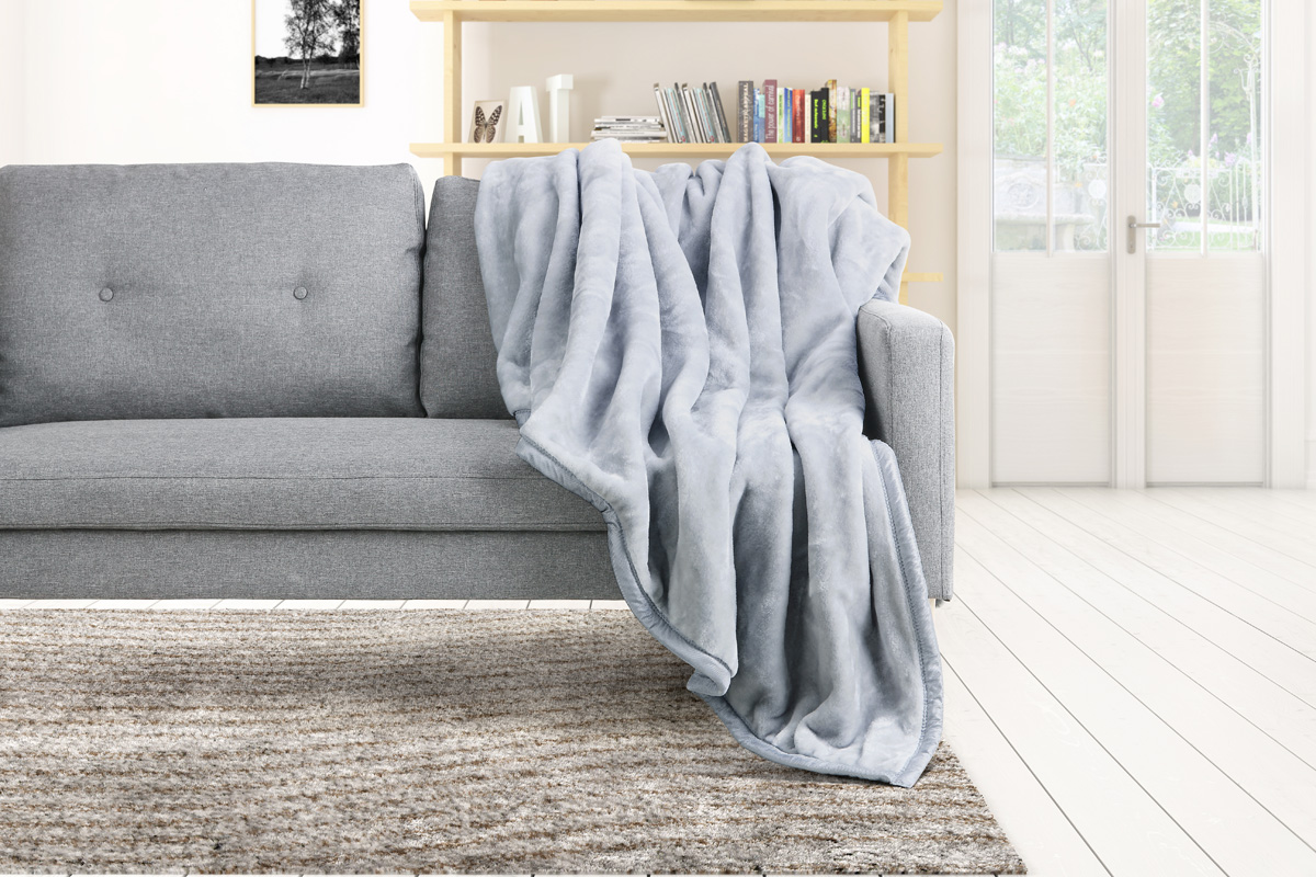 Trafalgar Luxury Mink Blanket (Silver)