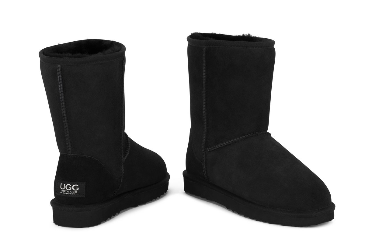 Ugg Outback - 100% Sheepskin Classic 3/4 (Black, Size 7M / 8W US)