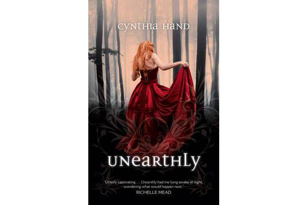 Unearthly (Unearthly, Book 1)