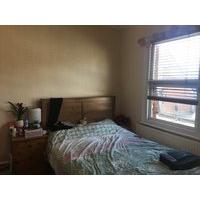  lovely double room with shower sink in 3 bed house
