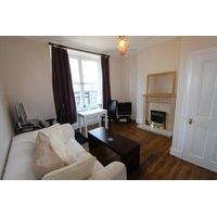 1 Bedroom Flat in West End