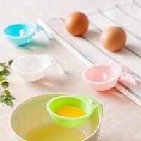1 Piece Funnel For Egg Plastic Creative Kitchen GadgetRandom color