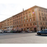 100 metri dal Vaticano