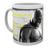 10oz Batman Vs Superman Wanted Mug
