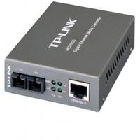 1000M RJ45 to 1000M single-mode SC fiber Converter Full-duplex up to 15Km switching power adapter