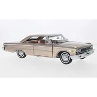 1/18 1963 Ford Galaxie 500 Xl Hardtop -peacock