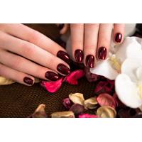 £12 for a gel manicure from Lyttle Minx