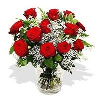 12 Red Roses With Free Chocolates and a Vase