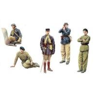 135 french tank crew figurines