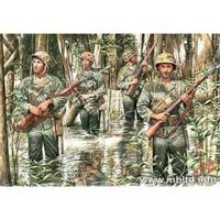 1:35 Us Marine In Jungle WWII Era Figurines