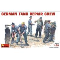 135 german tank repair crew model kit