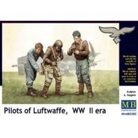 1:32 Pilots Of Luftwaffe WWII Era Figurines