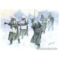 135 cold wind military figurines