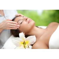16 instead of 35 for an indian head massage from bali room save 54