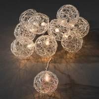 16-bulb LED string lights w. aluminium balls