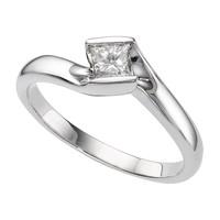 18ct white gold 0.33 carat princess cut diamond twist ring