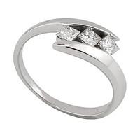 18ct white gold 0.50 carat princess cut diamond three stone ring