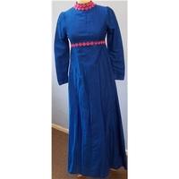 1970s vintage hand made dress hand made size s blue full length dress
