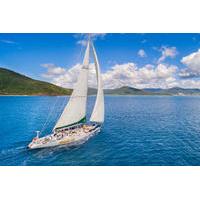 2-Night Whitsundays Sailing Cruise Aboard \'Spank Me\' Including Whitehaven Beach and the Great Barrier Reef