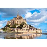 2-Day Mont St-Michel and Loire Valley Castles Tour from Paris
