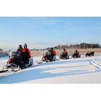 2-Day Snowmobile Safari in Helsinki Archipelago With Overnight Stay in Traditional Cottage