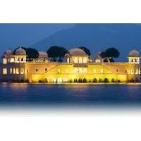 2-Day Private Tour to Jaipur from Delhi by Train