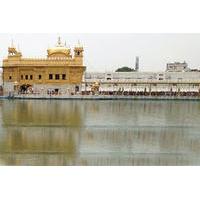 2-Day Private Tour: Golden Temple with Evening Wagah Border Ceremony in Amritsar