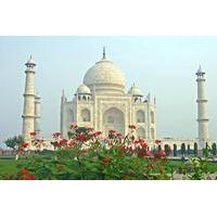 2-Day Independent Taj Mahal Trip with Fatehpur Sikri from Delhi with Private Car