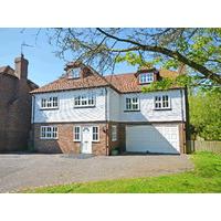 2 Longcroft