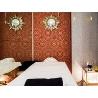 2 for 1 Hot Stone Massage with Essential Oils & Body Scrub