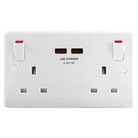 2 Gang Switched Socket Outlet + USB Charger 13 Amp