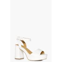 2 Part Platform Low Heel - white