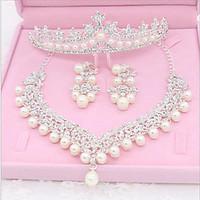 2017 New Bride Jewelry Three Suit Crown Necklace Earrings Wedding Wedding Accessories