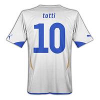 2010-11 Italy World Cup Away (Totti 10)