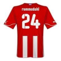 2010-11 Olympiakos Puma Home Shirt (Rommedahl 24)