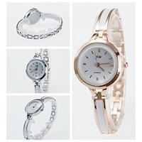 2016 New Arrival Fashionable Ladies Wristwatch Bracelet Style Wristwatch Women \'s Elegant Quartz Watches Cool Watches Unique Watches Strap Watch
