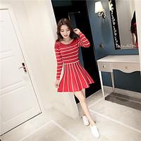 2016 new Korean short-sleeved round neck striped knit dress long section of College Wind Princess tutu