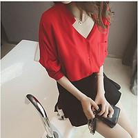 2017 spring and summer new Korean version of loose V-neck white shirt female chiffon shirt blouse tide
