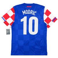 2010 12 croatia player issue away shirt modri 10 wtags l