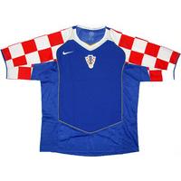 2004-06 Croatia Away Shirt (Very Good) M